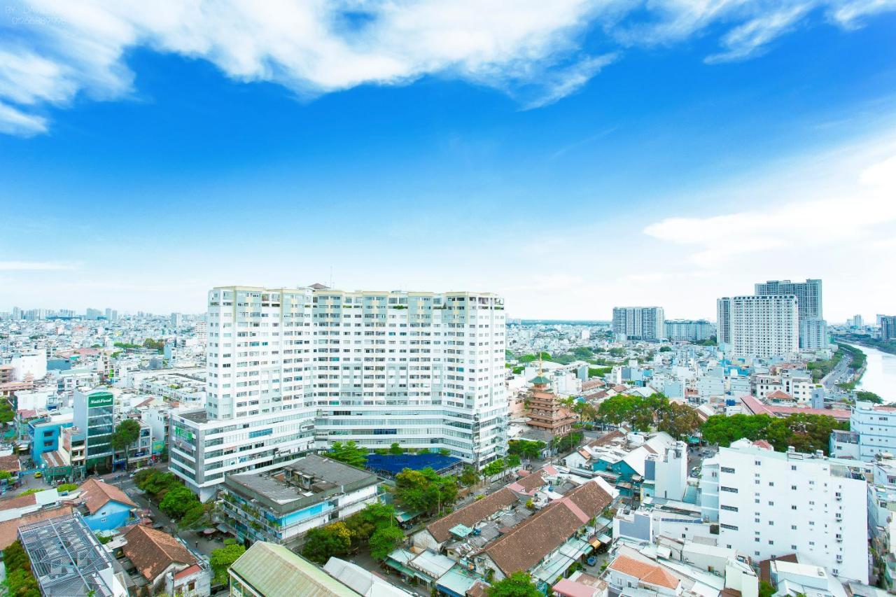 Cbd Rivergate- Infinity Pool Signature Ho Şi Min Exterior foto